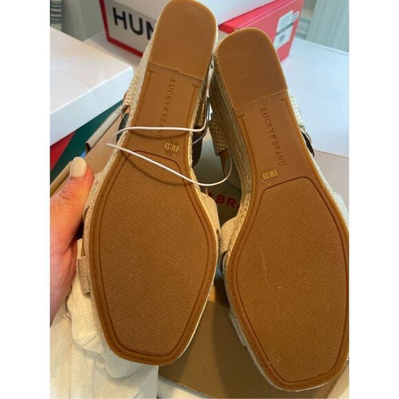 NIB Lucky Brand Maeylee Espadrille Wedge Sandals in Natural Platinum - Picture 6 of 7